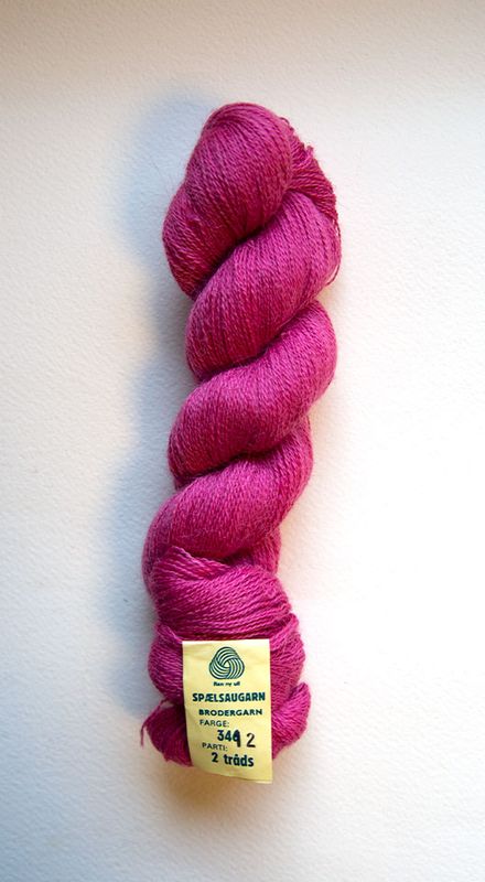 Røros brodergarn fargenr 346 hespe 100 gr