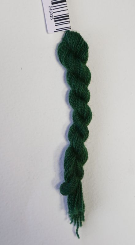 Hifa Perle 70 brodergarn fargenr 8-070 Mørk grønn 4