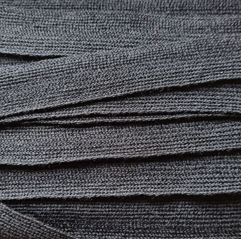 Strikkebånd/ Ullbånd sort 8030 25mm