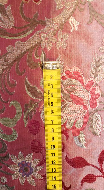 Hovedbilde Balmorial silkebrokade Rød