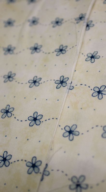 Bomullslerret små blå blomster Butterflies and Blooms